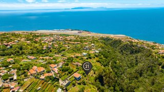 Land for sale in Santa Cruz, Portugal — €30,000