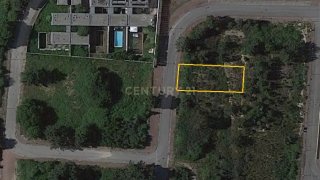 Land for sale in Oliveira de Azeméis, Portugal — €18,000