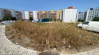 Land for sale in Almada, Portugal — €450,000
