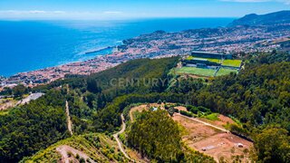 Land for sale in Funchal, Portugal — €100,000
