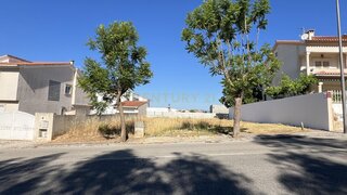 Land for sale in Torres Novas, Portugal — €62,000