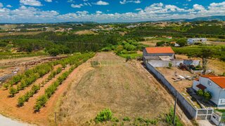 Land for sale in Óbidos, Portugal — €85,000