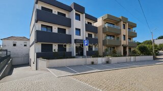 Land for sale in Paredes, Portugal — €175,000