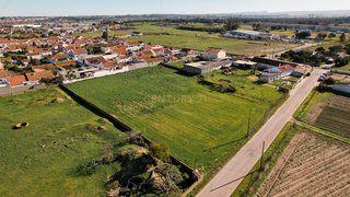 Land for sale in Moita, Portugal — €680,000