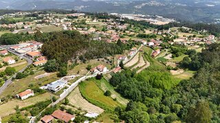 Land for sale in Vouzela, Portugal — €85,000