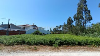 Land for sale in Marinha Grande, Portugal — €30,000