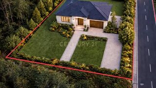 Land for sale in Santa Cruz, Portugal — €110,000