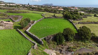 Land for sale in Angra do Heroísmo, Portugal — €139,000