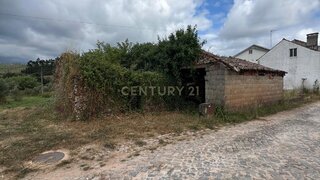 Land for sale in Alvaiázere, Portugal — €29,000