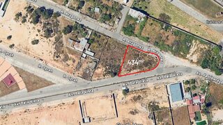 Land for sale in Palmela, Portugal — €145,000