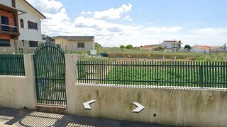 Land for sale in Espinho, Portugal — €111,500