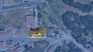 Land for sale in Loures, Portugal — €95,000