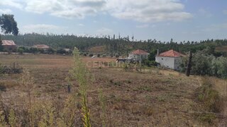 Terreno em Leiria · 1162 m² · 50 000 €