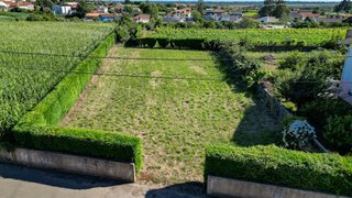 Land for sale in Estarreja, Portugal — €75,000