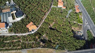 Land for sale in Câmara de Lobos, Portugal — €69,000