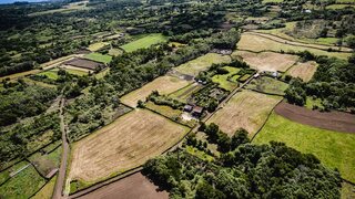 Land for sale in Madalena, Portugal — €400,000