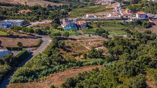 Terreno em Mafra · 19 382 m² · 250 000 €