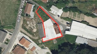 Land for sale in Paredes, Portugal — €99,000
