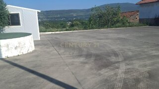 Land for sale in Porto de Mós, Portugal — €130,000
