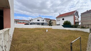 Land for sale in Barreiro, Portugal — €98,000