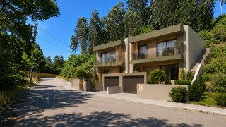 Terreno em Paredes · 931 m² · 80 000 €
