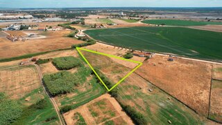 Land for sale in Alcochete, Portugal — €140,000