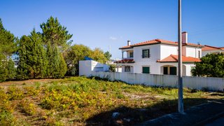Land for sale in Marinha Grande, Portugal — €50,000