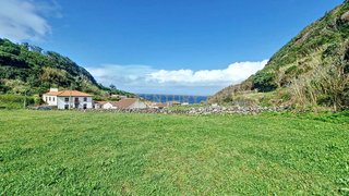 Land for sale in Lajes das Flores, Portugal — €100,000