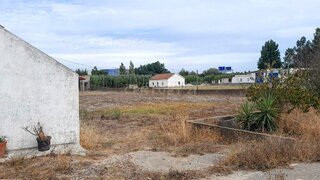 Land for sale in Montijo, Portugal — €425,000