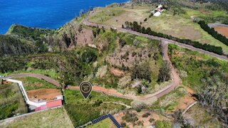 Land for sale in Porto Moniz, Portugal — €64,000