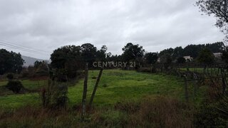Land for sale in Penafiel, Portugal — €45,000