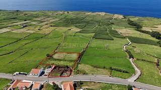 Land for sale in Angra do Heroísmo, Portugal — €120,000