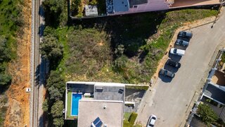 Terreno em Portimão · 412 m² · 139 000 €