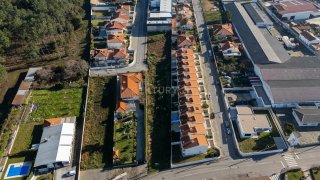 Land for sale in Santa Maria da Feira, Portugal — €145,000