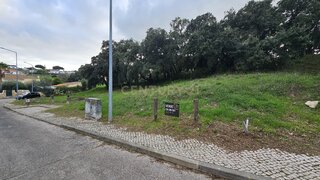 Land for sale in Sesimbra, Portugal — €80,500