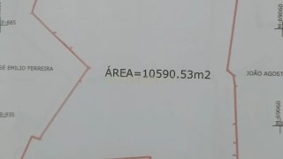 Terreno de 10 590 m² em Alcobaça