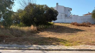 Terreno para venda em Azambuja, Portugal — 43 200 €