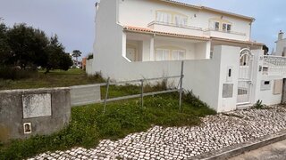 Land for sale in Sesimbra, Portugal — €215,000
