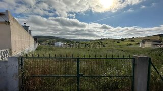 Land for sale in Azambuja, Portugal — €120,000