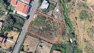 Land for sale in Almada, Portugal — €130,000