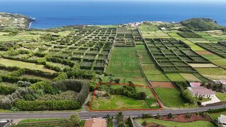 Land for sale in Angra do Heroísmo, Portugal — €298,000
