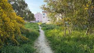 Land for sale in Almada, Portugal — €120,000