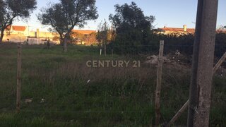 Land for sale in Barreiro, Portugal — €76,200