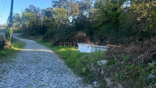Land for sale in Figueiró dos Vinhos, Portugal — €80,000