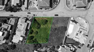 Land for sale in Lagos, Portugal — €570,000