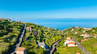 Land for sale in Calheta (Madeira), Portugal — €180,000