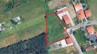 Land for sale in Marinha Grande, Portugal — €70,000