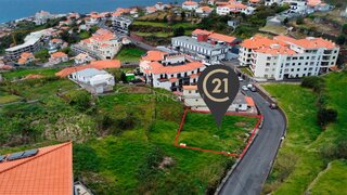 Land for sale in Calheta (Madeira), Portugal — €145,000