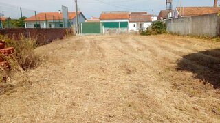 Land for sale in Marinha Grande, Portugal — €65,000