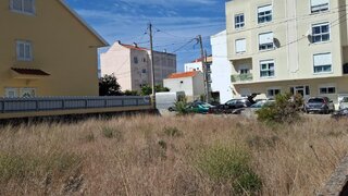 Terreno · 300 m² · 125 000 €